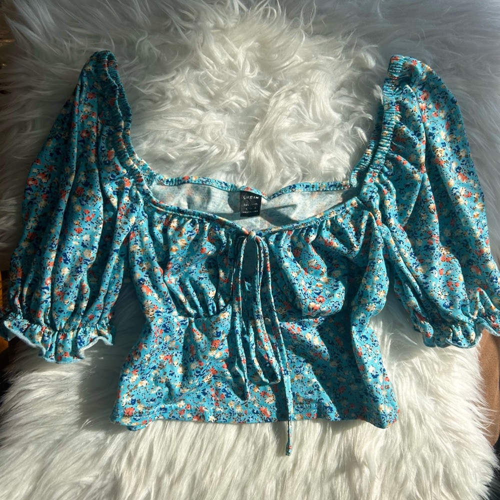 Turquoise Blue Floral Top w/ Scrunch Sleeves and Bow Tie Detail size Small